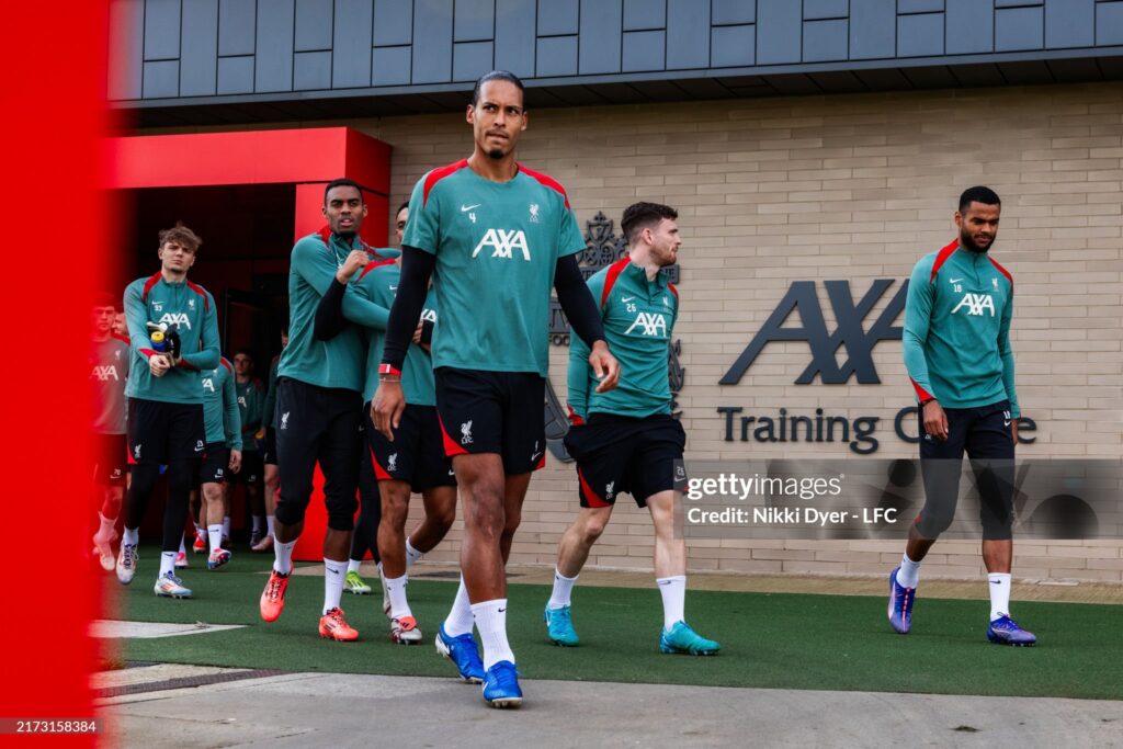 KIRKBY, ENGLAND - SEPTEMBER 19: (THE SUN OUT, THE SUN ON SUNDAY OUT) Virgil van Dijk, Andy Robertson and Cody Gakpo of Liverpool during a training session at AXA Training Centre on September 19, 2024 in Kirkby, England. (Photo by Nikki Dyer - LFC/Liverpool FC via Getty Images)